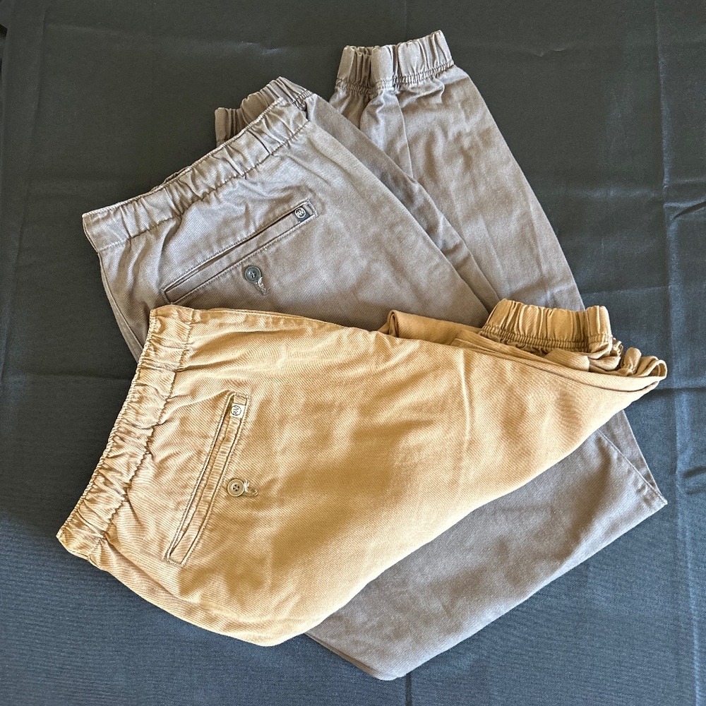 Free world 2 pairs of XXL Jogger pants with drawstrings attached